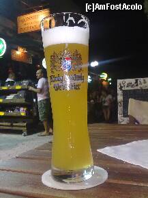 [P06] Weissbier la halba de 1 litru!!! Prieteni stiu de ce. Pret 10 euro/litru » foto by alexandruduma
 - 
<span class="allrVoted glyphicon glyphicon-heart hidden" id="av122994"></span>
<a class="m-l-10 hidden" id="sv122994" onclick="voting_Foto_DelVot(,122994,1109)" role="button">șterge vot <span class="glyphicon glyphicon-remove"></span></a>
<a id="v9122994" class=" c-red"  onclick="voting_Foto_SetVot(122994)" role="button"><span class="glyphicon glyphicon-heart-empty"></span> <b>LIKE</b> = Votează poza</a> <img class="hidden"  id="f122994W9" src="/imagini/loader.gif" border="0" /><span class="AjErrMes hidden" id="e122994ErM"></span>