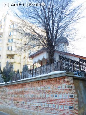 [P08] Biserica Bucur Ciobanul (imagine din 2017).  » foto by tata123 🔱
 - 
<span class="allrVoted glyphicon glyphicon-heart hidden" id="av833025"></span>
<a class="m-l-10 hidden" id="sv833025" onclick="voting_Foto_DelVot(,833025,3729)" role="button">șterge vot <span class="glyphicon glyphicon-remove"></span></a>
<a id="v9833025" class=" c-red"  onclick="voting_Foto_SetVot(833025)" role="button"><span class="glyphicon glyphicon-heart-empty"></span> <b>LIKE</b> = Votează poza</a> <img class="hidden"  id="f833025W9" src="/imagini/loader.gif" border="0" /><span class="AjErrMes hidden" id="e833025ErM"></span>