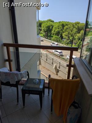 [P13] Balcon util, fara "view" » foto by benea
 - 
<span class="allrVoted glyphicon glyphicon-heart hidden" id="av1250220"></span>
<a class="m-l-10 hidden" id="sv1250220" onclick="voting_Foto_DelVot(,1250220,10)" role="button">șterge vot <span class="glyphicon glyphicon-remove"></span></a>
<a id="v91250220" class=" c-red"  onclick="voting_Foto_SetVot(1250220)" role="button"><span class="glyphicon glyphicon-heart-empty"></span> <b>LIKE</b> = Votează poza</a> <img class="hidden"  id="f1250220W9" src="/imagini/loader.gif" border="0" /><span class="AjErrMes hidden" id="e1250220ErM"></span>