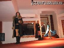 [P14] Tot la parada. » foto by balasa violeta
 - 
<span class="allrVoted glyphicon glyphicon-heart hidden" id="av88111"></span>
<a class="m-l-10 hidden" id="sv88111" onclick="voting_Foto_DelVot(,88111,14)" role="button">șterge vot <span class="glyphicon glyphicon-remove"></span></a>
<a id="v988111" class=" c-red"  onclick="voting_Foto_SetVot(88111)" role="button"><span class="glyphicon glyphicon-heart-empty"></span> <b>LIKE</b> = Votează poza</a> <img class="hidden"  id="f88111W9" src="/imagini/loader.gif" border="0" /><span class="AjErrMes hidden" id="e88111ErM"></span>