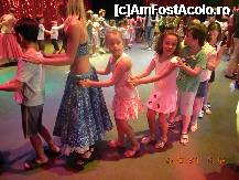 [P30] MINI-disco. Piesele erau interactive si se repetau in fiecare seara. Copiii le-au invatat si le canta si acum prin casa :) » foto by silvia tudoran
 - 
<span class="allrVoted glyphicon glyphicon-heart hidden" id="av236893"></span>
<a class="m-l-10 hidden" id="sv236893" onclick="voting_Foto_DelVot(,236893,143)" role="button">șterge vot <span class="glyphicon glyphicon-remove"></span></a>
<a id="v9236893" class=" c-red"  onclick="voting_Foto_SetVot(236893)" role="button"><span class="glyphicon glyphicon-heart-empty"></span> <b>LIKE</b> = Votează poza</a> <img class="hidden"  id="f236893W9" src="/imagini/loader.gif" border="0" /><span class="AjErrMes hidden" id="e236893ErM"></span>