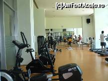 [P03] sala de fitness la hotel Miracle. » foto by ARA
 - 
<span class="allrVoted glyphicon glyphicon-heart hidden" id="av209730"></span>
<a class="m-l-10 hidden" id="sv209730" onclick="voting_Foto_DelVot(,209730,16)" role="button">șterge vot <span class="glyphicon glyphicon-remove"></span></a>
<a id="v9209730" class=" c-red"  onclick="voting_Foto_SetVot(209730)" role="button"><span class="glyphicon glyphicon-heart-empty"></span> <b>LIKE</b> = Votează poza</a> <img class="hidden"  id="f209730W9" src="/imagini/loader.gif" border="0" /><span class="AjErrMes hidden" id="e209730ErM"></span>