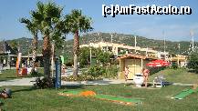 [P07] se poate juca si minigolf » foto by Iuli67
 - 
<span class="allrVoted glyphicon glyphicon-heart hidden" id="av334077"></span>
<a class="m-l-10 hidden" id="sv334077" onclick="voting_Foto_DelVot(,334077,19)" role="button">șterge vot <span class="glyphicon glyphicon-remove"></span></a>
<a id="v9334077" class=" c-red"  onclick="voting_Foto_SetVot(334077)" role="button"><span class="glyphicon glyphicon-heart-empty"></span> <b>LIKE</b> = Votează poza</a> <img class="hidden"  id="f334077W9" src="/imagini/loader.gif" border="0" /><span class="AjErrMes hidden" id="e334077ErM"></span>