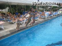 [P01] piscina principala » foto by AngelinaJ.*
 - 
<span class="allrVoted glyphicon glyphicon-heart hidden" id="av17198"></span>
<a class="m-l-10 hidden" id="sv17198" onclick="voting_Foto_DelVot(,17198,198)" role="button">șterge vot <span class="glyphicon glyphicon-remove"></span></a>
<a id="v917198" class=" c-red"  onclick="voting_Foto_SetVot(17198)" role="button"><span class="glyphicon glyphicon-heart-empty"></span> <b>LIKE</b> = Votează poza</a> <img class="hidden"  id="f17198W9" src="/imagini/loader.gif" border="0" /><span class="AjErrMes hidden" id="e17198ErM"></span>