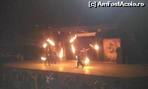 [P04] Spectacolul Fire Show-cel mai bun din cate am vazut pana acum.  » foto by Lisa
 - 
<span class="allrVoted glyphicon glyphicon-heart hidden" id="av639284"></span>
<a class="m-l-10 hidden" id="sv639284" onclick="voting_Foto_DelVot(,639284,225)" role="button">șterge vot <span class="glyphicon glyphicon-remove"></span></a>
<a id="v9639284" class=" c-red"  onclick="voting_Foto_SetVot(639284)" role="button"><span class="glyphicon glyphicon-heart-empty"></span> <b>LIKE</b> = Votează poza</a> <img class="hidden"  id="f639284W9" src="/imagini/loader.gif" border="0" /><span class="AjErrMes hidden" id="e639284ErM"></span>