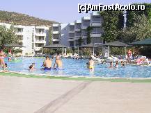 [P01] piscina hotelului » foto by andraalexa110*
 - 
<span class="allrVoted glyphicon glyphicon-heart hidden" id="av125682"></span>
<a class="m-l-10 hidden" id="sv125682" onclick="voting_Foto_DelVot(,125682,226)" role="button">șterge vot <span class="glyphicon glyphicon-remove"></span></a>
<a id="v9125682" class=" c-red"  onclick="voting_Foto_SetVot(125682)" role="button"><span class="glyphicon glyphicon-heart-empty"></span> <b>LIKE</b> = Votează poza</a> <img class="hidden"  id="f125682W9" src="/imagini/loader.gif" border="0" /><span class="AjErrMes hidden" id="e125682ErM"></span>