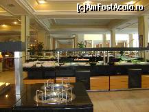 [P23] Hotel Surmeli Efes - vedere din restaurant » foto by biancuta
 - 
<span class="allrVoted glyphicon glyphicon-heart hidden" id="av89041"></span>
<a class="m-l-10 hidden" id="sv89041" onclick="voting_Foto_DelVot(,89041,226)" role="button">șterge vot <span class="glyphicon glyphicon-remove"></span></a>
<a id="v989041" class=" c-red"  onclick="voting_Foto_SetVot(89041)" role="button"><span class="glyphicon glyphicon-heart-empty"></span> <b>LIKE</b> = Votează poza</a> <img class="hidden"  id="f89041W9" src="/imagini/loader.gif" border="0" /><span class="AjErrMes hidden" id="e89041ErM"></span>