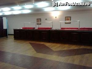 [P38] Meliã Grand Hermitage - restaurantul Hermitage, seara bulgărească; cu jumate de oră înainte de închidere, au „pus cârpa pe țambal” - masa rece dinspre Sud a fost debarasată, oricum se terminaseră multe feluri de mâncare pe care NU au avut cu ce le mai completa » foto by Dragoș_MD
 - 
<span class="allrVoted glyphicon glyphicon-heart hidden" id="av556107"></span>
<a class="m-l-10 hidden" id="sv556107" onclick="voting_Foto_DelVot(,556107,349)" role="button">șterge vot <span class="glyphicon glyphicon-remove"></span></a>
<a id="v9556107" class=" c-red"  onclick="voting_Foto_SetVot(556107)" role="button"><span class="glyphicon glyphicon-heart-empty"></span> <b>LIKE</b> = Votează poza</a> <img class="hidden"  id="f556107W9" src="/imagini/loader.gif" border="0" /><span class="AjErrMes hidden" id="e556107ErM"></span>