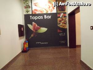 [P39] Meliã Grand Hermitage - Tapas bar » foto by Dragoș_MD
 - 
<span class="allrVoted glyphicon glyphicon-heart hidden" id="av556110"></span>
<a class="m-l-10 hidden" id="sv556110" onclick="voting_Foto_DelVot(,556110,349)" role="button">șterge vot <span class="glyphicon glyphicon-remove"></span></a>
<a id="v9556110" class=" c-red"  onclick="voting_Foto_SetVot(556110)" role="button"><span class="glyphicon glyphicon-heart-empty"></span> <b>LIKE</b> = Votează poza</a> <img class="hidden"  id="f556110W9" src="/imagini/loader.gif" border="0" /><span class="AjErrMes hidden" id="e556110ErM"></span>
