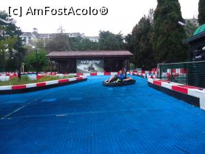 [P16] pista de carting pe gheata » foto by buterfly*
 - 
<span class="allrVoted glyphicon glyphicon-heart hidden" id="av864360"></span>
<a class="m-l-10 hidden" id="sv864360" onclick="voting_Foto_DelVot(,864360,349)" role="button">șterge vot <span class="glyphicon glyphicon-remove"></span></a>
<a id="v9864360" class=" c-red"  onclick="voting_Foto_SetVot(864360)" role="button"><span class="glyphicon glyphicon-heart-empty"></span> <b>LIKE</b> = Votează poza</a> <img class="hidden"  id="f864360W9" src="/imagini/loader.gif" border="0" /><span class="AjErrMes hidden" id="e864360ErM"></span>