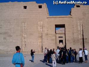 [P03] minunatul templu Medinet Habu » foto by buterfly*
 - 
<span class="allrVoted glyphicon glyphicon-heart hidden" id="av550715"></span>
<a class="m-l-10 hidden" id="sv550715" onclick="voting_Foto_DelVot(,550715,351)" role="button">șterge vot <span class="glyphicon glyphicon-remove"></span></a>
<a id="v9550715" class=" c-red"  onclick="voting_Foto_SetVot(550715)" role="button"><span class="glyphicon glyphicon-heart-empty"></span> <b>LIKE</b> = Votează poza</a> <img class="hidden"  id="f550715W9" src="/imagini/loader.gif" border="0" /><span class="AjErrMes hidden" id="e550715ErM"></span>