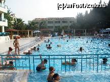 [P11] piscina imensa de la Vera. Se vede si sectiunea pentru copii » foto by clayton
 - 
<span class="allrVoted glyphicon glyphicon-heart hidden" id="av115591"></span>
<a class="m-l-10 hidden" id="sv115591" onclick="voting_Foto_DelVot(,115591,366)" role="button">șterge vot <span class="glyphicon glyphicon-remove"></span></a>
<a id="v9115591" class=" c-red"  onclick="voting_Foto_SetVot(115591)" role="button"><span class="glyphicon glyphicon-heart-empty"></span> <b>LIKE</b> = Votează poza</a> <img class="hidden"  id="f115591W9" src="/imagini/loader.gif" border="0" /><span class="AjErrMes hidden" id="e115591ErM"></span>