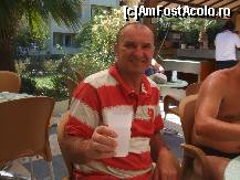 [P148] Noroc,Gaby !Cu toate ca tu beai...soda ! » foto by bigu_2006_rapid
 - 
<span class="allrVoted glyphicon glyphicon-heart hidden" id="av135412"></span>
<a class="m-l-10 hidden" id="sv135412" onclick="voting_Foto_DelVot(,135412,366)" role="button">șterge vot <span class="glyphicon glyphicon-remove"></span></a>
<a id="v9135412" class=" c-red"  onclick="voting_Foto_SetVot(135412)" role="button"><span class="glyphicon glyphicon-heart-empty"></span> <b>LIKE</b> = Votează poza</a> <img class="hidden"  id="f135412W9" src="/imagini/loader.gif" border="0" /><span class="AjErrMes hidden" id="e135412ErM"></span>