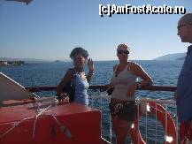 [P181] Tory,Catalina si partial Gaby pe ferry-boat tranversand acum de la Canakkale spre Eceabat ! Adica ... din Asia spre Europa ! » foto by bigu_2006_rapid
 - 
<span class="allrVoted glyphicon glyphicon-heart hidden" id="av135445"></span>
<a class="m-l-10 hidden" id="sv135445" onclick="voting_Foto_DelVot(,135445,366)" role="button">șterge vot <span class="glyphicon glyphicon-remove"></span></a>
<a id="v9135445" class=" c-red"  onclick="voting_Foto_SetVot(135445)" role="button"><span class="glyphicon glyphicon-heart-empty"></span> <b>LIKE</b> = Votează poza</a> <img class="hidden"  id="f135445W9" src="/imagini/loader.gif" border="0" /><span class="AjErrMes hidden" id="e135445ErM"></span>