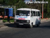 [P82] Sehiriciul nr.1 (sau dolmusul) pe care puteai sa-l iei de la benzinarie spre Kusadasi.Aici e chiar statia dintre benzinarie si hotel Pigale . » foto by bigu_2006_rapid
 - 
<span class="allrVoted glyphicon glyphicon-heart hidden" id="av134578"></span>
<a class="m-l-10 hidden" id="sv134578" onclick="voting_Foto_DelVot(,134578,366)" role="button">șterge vot <span class="glyphicon glyphicon-remove"></span></a>
<a id="v9134578" class=" c-red"  onclick="voting_Foto_SetVot(134578)" role="button"><span class="glyphicon glyphicon-heart-empty"></span> <b>LIKE</b> = Votează poza</a> <img class="hidden"  id="f134578W9" src="/imagini/loader.gif" border="0" /><span class="AjErrMes hidden" id="e134578ErM"></span>