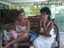 [P87] Tory si Alina pe terasa Lobby-Bar dupa ce am venit de la plaja ! » foto by bigu_2006_rapid
 - 
<span class="allrVoted glyphicon glyphicon-heart hidden" id="av134584"></span>
<a class="m-l-10 hidden" id="sv134584" onclick="voting_Foto_DelVot(,134584,366)" role="button">șterge vot <span class="glyphicon glyphicon-remove"></span></a>
<a id="v9134584" class=" c-red"  onclick="voting_Foto_SetVot(134584)" role="button"><span class="glyphicon glyphicon-heart-empty"></span> <b>LIKE</b> = Votează poza</a> <img class="hidden"  id="f134584W9" src="/imagini/loader.gif" border="0" /><span class="AjErrMes hidden" id="e134584ErM"></span>