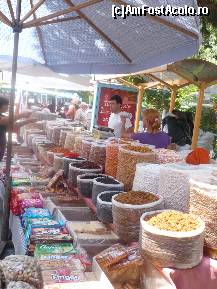 [P01] in piata de fructe, legume si seminte » foto by georgyana
 - 
<span class="allrVoted glyphicon glyphicon-heart hidden" id="av82861"></span>
<a class="m-l-10 hidden" id="sv82861" onclick="voting_Foto_DelVot(,82861,366)" role="button">șterge vot <span class="glyphicon glyphicon-remove"></span></a>
<a id="v982861" class=" c-red"  onclick="voting_Foto_SetVot(82861)" role="button"><span class="glyphicon glyphicon-heart-empty"></span> <b>LIKE</b> = Votează poza</a> <img class="hidden"  id="f82861W9" src="/imagini/loader.gif" border="0" /><span class="AjErrMes hidden" id="e82861ErM"></span>