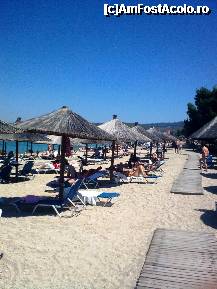 [P70] Hotel Meliton - plaja la mare » foto by Aeerdna*
 - 
<span class="allrVoted glyphicon glyphicon-heart hidden" id="av247524"></span>
<a class="m-l-10 hidden" id="sv247524" onclick="voting_Foto_DelVot(,247524,374)" role="button">șterge vot <span class="glyphicon glyphicon-remove"></span></a>
<a id="v9247524" class=" c-red"  onclick="voting_Foto_SetVot(247524)" role="button"><span class="glyphicon glyphicon-heart-empty"></span> <b>LIKE</b> = Votează poza</a> <img class="hidden"  id="f247524W9" src="/imagini/loader.gif" border="0" /><span class="AjErrMes hidden" id="e247524ErM"></span>