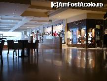 [P03] Lobby » foto by Cibardela*
 - 
<span class="allrVoted glyphicon glyphicon-heart hidden" id="av230240"></span>
<a class="m-l-10 hidden" id="sv230240" onclick="voting_Foto_DelVot(,230240,374)" role="button">șterge vot <span class="glyphicon glyphicon-remove"></span></a>
<a id="v9230240" class=" c-red"  onclick="voting_Foto_SetVot(230240)" role="button"><span class="glyphicon glyphicon-heart-empty"></span> <b>LIKE</b> = Votează poza</a> <img class="hidden"  id="f230240W9" src="/imagini/loader.gif" border="0" /><span class="AjErrMes hidden" id="e230240ErM"></span>