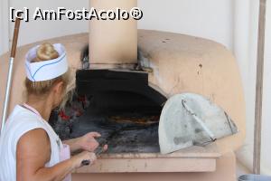 [P22] Chef Katya - ne-a facut o pizza adevarata pentru 10Leva » foto by Winwin
 - 
<span class="allrVoted glyphicon glyphicon-heart hidden" id="av773397"></span>
<a class="m-l-10 hidden" id="sv773397" onclick="voting_Foto_DelVot(,773397,404)" role="button">șterge vot <span class="glyphicon glyphicon-remove"></span></a>
<a id="v9773397" class=" c-red"  onclick="voting_Foto_SetVot(773397)" role="button"><span class="glyphicon glyphicon-heart-empty"></span> <b>LIKE</b> = Votează poza</a> <img class="hidden"  id="f773397W9" src="/imagini/loader.gif" border="0" /><span class="AjErrMes hidden" id="e773397ErM"></span>