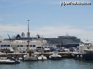 [P20] Nave de croaziere acostate in portul din Split » foto by Marian Preda
 - 
<span class="allrVoted glyphicon glyphicon-heart hidden" id="av573866"></span>
<a class="m-l-10 hidden" id="sv573866" onclick="voting_Foto_DelVot(,573866,415)" role="button">șterge vot <span class="glyphicon glyphicon-remove"></span></a>
<a id="v9573866" class=" c-red"  onclick="voting_Foto_SetVot(573866)" role="button"><span class="glyphicon glyphicon-heart-empty"></span> <b>LIKE</b> = Votează poza</a> <img class="hidden"  id="f573866W9" src="/imagini/loader.gif" border="0" /><span class="AjErrMes hidden" id="e573866ErM"></span>