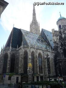 [P74] Viena - Stephansdom. » foto by Dragoș_MD
 - 
<span class="allrVoted glyphicon glyphicon-heart hidden" id="av222169"></span>
<a class="m-l-10 hidden" id="sv222169" onclick="voting_Foto_DelVot(,222169,461)" role="button">șterge vot <span class="glyphicon glyphicon-remove"></span></a>
<a id="v9222169" class=" c-red"  onclick="voting_Foto_SetVot(222169)" role="button"><span class="glyphicon glyphicon-heart-empty"></span> <b>LIKE</b> = Votează poza</a> <img class="hidden"  id="f222169W9" src="/imagini/loader.gif" border="0" /><span class="AjErrMes hidden" id="e222169ErM"></span>