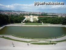 [P96] Viena - castelul Schonbrunn. Văzut chiar de pe acoperişul de la Gloriette. » foto by Dragoș_MD
 - 
<span class="allrVoted glyphicon glyphicon-heart hidden" id="av222222"></span>
<a class="m-l-10 hidden" id="sv222222" onclick="voting_Foto_DelVot(,222222,461)" role="button">șterge vot <span class="glyphicon glyphicon-remove"></span></a>
<a id="v9222222" class=" c-red"  onclick="voting_Foto_SetVot(222222)" role="button"><span class="glyphicon glyphicon-heart-empty"></span> <b>LIKE</b> = Votează poza</a> <img class="hidden"  id="f222222W9" src="/imagini/loader.gif" border="0" /><span class="AjErrMes hidden" id="e222222ErM"></span>