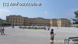 [P04] Palatul Schonbrunn » foto by ungureanica
 - 
<span class="allrVoted glyphicon glyphicon-heart hidden" id="av972165"></span>
<a class="m-l-10 hidden" id="sv972165" onclick="voting_Foto_DelVot(,972165,461)" role="button">șterge vot <span class="glyphicon glyphicon-remove"></span></a>
<a id="v9972165" class=" c-red"  onclick="voting_Foto_SetVot(972165)" role="button"><span class="glyphicon glyphicon-heart-empty"></span> <b>LIKE</b> = Votează poza</a> <img class="hidden"  id="f972165W9" src="/imagini/loader.gif" border="0" /><span class="AjErrMes hidden" id="e972165ErM"></span>