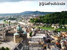 [P02] Domul si raul Salzach-vedere din cetatea Hohensalzburg » foto by Ricone
 - 
<span class="allrVoted glyphicon glyphicon-heart hidden" id="av208784"></span>
<a class="m-l-10 hidden" id="sv208784" onclick="voting_Foto_DelVot(,208784,464)" role="button">șterge vot <span class="glyphicon glyphicon-remove"></span></a>
<a id="v9208784" class=" c-red"  onclick="voting_Foto_SetVot(208784)" role="button"><span class="glyphicon glyphicon-heart-empty"></span> <b>LIKE</b> = Votează poza</a> <img class="hidden"  id="f208784W9" src="/imagini/loader.gif" border="0" /><span class="AjErrMes hidden" id="e208784ErM"></span>