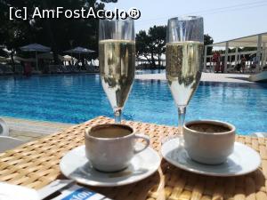 [P75] Rixos Sungate » foto by Cris
 - 
<span class="allrVoted glyphicon glyphicon-heart hidden" id="av977182"></span>
<a class="m-l-10 hidden" id="sv977182" onclick="voting_Foto_DelVot(,977182,58)" role="button">șterge vot <span class="glyphicon glyphicon-remove"></span></a>
<a id="v9977182" class=" c-red"  onclick="voting_Foto_SetVot(977182)" role="button"><span class="glyphicon glyphicon-heart-empty"></span> <b>LIKE</b> = Votează poza</a> <img class="hidden"  id="f977182W9" src="/imagini/loader.gif" border="0" /><span class="AjErrMes hidden" id="e977182ErM"></span>
