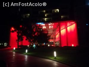 [P83] Rixos Sungate - recepția de check-out » foto by Cris
 - 
<span class="allrVoted glyphicon glyphicon-heart hidden" id="av977190"></span>
<a class="m-l-10 hidden" id="sv977190" onclick="voting_Foto_DelVot(,977190,58)" role="button">șterge vot <span class="glyphicon glyphicon-remove"></span></a>
<a id="v9977190" class=" c-red"  onclick="voting_Foto_SetVot(977190)" role="button"><span class="glyphicon glyphicon-heart-empty"></span> <b>LIKE</b> = Votează poza</a> <img class="hidden"  id="f977190W9" src="/imagini/loader.gif" border="0" /><span class="AjErrMes hidden" id="e977190ErM"></span>
