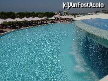 [P89] una din piscine » foto by geni
 - 
<span class="allrVoted glyphicon glyphicon-heart hidden" id="av228432"></span>
<a class="m-l-10 hidden" id="sv228432" onclick="voting_Foto_DelVot(,228432,622)" role="button">șterge vot <span class="glyphicon glyphicon-remove"></span></a>
<a id="v9228432" class=" c-red"  onclick="voting_Foto_SetVot(228432)" role="button"><span class="glyphicon glyphicon-heart-empty"></span> <b>LIKE</b> = Votează poza</a> <img class="hidden"  id="f228432W9" src="/imagini/loader.gif" border="0" /><span class="AjErrMes hidden" id="e228432ErM"></span>
