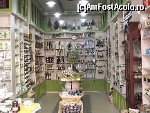 P04 [AUG-2012] Mic magazin cu produse naturiste, majoritatea pe baza de masline in oraselul Zakyntos