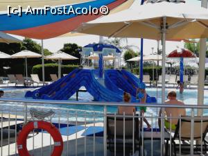 [P13] piscină şi tobogane pentru copii mici » foto by aurel34
 - 
<span class="allrVoted glyphicon glyphicon-heart hidden" id="av898628"></span>
<a class="m-l-10 hidden" id="sv898628" onclick="voting_Foto_DelVot(,898628,7)" role="button">șterge vot <span class="glyphicon glyphicon-remove"></span></a>
<a id="v9898628" class=" c-red"  onclick="voting_Foto_SetVot(898628)" role="button"><span class="glyphicon glyphicon-heart-empty"></span> <b>LIKE</b> = Votează poza</a> <img class="hidden"  id="f898628W9" src="/imagini/loader.gif" border="0" /><span class="AjErrMes hidden" id="e898628ErM"></span>