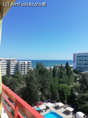 [P04] Vedere de la balcon către mare » foto by cris1982
 - 
<span class="allrVoted glyphicon glyphicon-heart hidden" id="av1183494"></span>
<a class="m-l-10 hidden" id="sv1183494" onclick="voting_Foto_DelVot(,1183494,782)" role="button">șterge vot <span class="glyphicon glyphicon-remove"></span></a>
<a id="v91183494" class=" c-red"  onclick="voting_Foto_SetVot(1183494)" role="button"><span class="glyphicon glyphicon-heart-empty"></span> <b>LIKE</b> = Votează poza</a> <img class="hidden"  id="f1183494W9" src="/imagini/loader.gif" border="0" /><span class="AjErrMes hidden" id="e1183494ErM"></span>