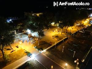 [P09] Promenada din Mamaia seara in septembrie vazuta din balcon de la Hotel Riviera » foto by nadiaandreea
 - 
<span class="allrVoted glyphicon glyphicon-heart hidden" id="av466181"></span>
<a class="m-l-10 hidden" id="sv466181" onclick="voting_Foto_DelVot(,466181,786)" role="button">șterge vot <span class="glyphicon glyphicon-remove"></span></a>
<a id="v9466181" class=" c-red"  onclick="voting_Foto_SetVot(466181)" role="button"><span class="glyphicon glyphicon-heart-empty"></span> <b>LIKE</b> = Votează poza</a> <img class="hidden"  id="f466181W9" src="/imagini/loader.gif" border="0" /><span class="AjErrMes hidden" id="e466181ErM"></span>