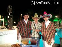 [P19] seara mexicana » foto by bogdan32
 - 
<span class="allrVoted glyphicon glyphicon-heart hidden" id="av101774"></span>
<a class="m-l-10 hidden" id="sv101774" onclick="voting_Foto_DelVot(,101774,8)" role="button">șterge vot <span class="glyphicon glyphicon-remove"></span></a>
<a id="v9101774" class=" c-red"  onclick="voting_Foto_SetVot(101774)" role="button"><span class="glyphicon glyphicon-heart-empty"></span> <b>LIKE</b> = Votează poza</a> <img class="hidden"  id="f101774W9" src="/imagini/loader.gif" border="0" /><span class="AjErrMes hidden" id="e101774ErM"></span>