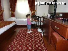 [P02] Camera » foto by ElenaC
 - 
<span class="allrVoted glyphicon glyphicon-heart hidden" id="av100094"></span>
<a class="m-l-10 hidden" id="sv100094" onclick="voting_Foto_DelVot(,100094,8)" role="button">șterge vot <span class="glyphicon glyphicon-remove"></span></a>
<a id="v9100094" class=" c-red"  onclick="voting_Foto_SetVot(100094)" role="button"><span class="glyphicon glyphicon-heart-empty"></span> <b>LIKE</b> = Votează poza</a> <img class="hidden"  id="f100094W9" src="/imagini/loader.gif" border="0" /><span class="AjErrMes hidden" id="e100094ErM"></span>