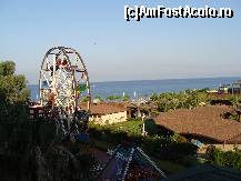 [P92] Complexul are parc de distractii pentru copii,chiar si masinute electrice. » foto by antalgbr
 - 
<span class="allrVoted glyphicon glyphicon-heart hidden" id="av115737"></span>
<a class="m-l-10 hidden" id="sv115737" onclick="voting_Foto_DelVot(,115737,8)" role="button">șterge vot <span class="glyphicon glyphicon-remove"></span></a>
<a id="v9115737" class=" c-red"  onclick="voting_Foto_SetVot(115737)" role="button"><span class="glyphicon glyphicon-heart-empty"></span> <b>LIKE</b> = Votează poza</a> <img class="hidden"  id="f115737W9" src="/imagini/loader.gif" border="0" /><span class="AjErrMes hidden" id="e115737ErM"></span>