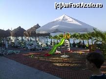 [P08]  -- <small>// FĂRĂ DESCRIERE</small> » foto by gianimary
 - 
<span class="allrVoted glyphicon glyphicon-heart hidden" id="av132864"></span>
<a class="m-l-10 hidden" id="sv132864" onclick="voting_Foto_DelVot(,132864,8)" role="button">șterge vot <span class="glyphicon glyphicon-remove"></span></a>
<a id="v9132864" class=" c-red"  onclick="voting_Foto_SetVot(132864)" role="button"><span class="glyphicon glyphicon-heart-empty"></span> <b>LIKE</b> = Votează poza</a> <img class="hidden"  id="f132864W9" src="/imagini/loader.gif" border="0" /><span class="AjErrMes hidden" id="e132864ErM"></span>