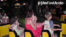 [P18] trenuletul de la luna park, de unde greu ii mai scoteai pe copii » foto by claudian
 - 
<span class="allrVoted glyphicon glyphicon-heart hidden" id="av235406"></span>
<a class="m-l-10 hidden" id="sv235406" onclick="voting_Foto_DelVot(,235406,8)" role="button">șterge vot <span class="glyphicon glyphicon-remove"></span></a>
<a id="v9235406" class=" c-red"  onclick="voting_Foto_SetVot(235406)" role="button"><span class="glyphicon glyphicon-heart-empty"></span> <b>LIKE</b> = Votează poza</a> <img class="hidden"  id="f235406W9" src="/imagini/loader.gif" border="0" /><span class="AjErrMes hidden" id="e235406ErM"></span>