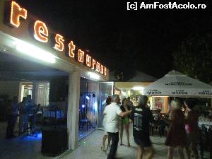 [P34] Distracţie nocturnă la Restaurantul Romanţa.  » foto by Neptunus
 - 
<span class="allrVoted glyphicon glyphicon-heart hidden" id="av542015"></span>
<a class="m-l-10 hidden" id="sv542015" onclick="voting_Foto_DelVot(,542015,820)" role="button">șterge vot <span class="glyphicon glyphicon-remove"></span></a>
<a id="v9542015" class=" c-red"  onclick="voting_Foto_SetVot(542015)" role="button"><span class="glyphicon glyphicon-heart-empty"></span> <b>LIKE</b> = Votează poza</a> <img class="hidden"  id="f542015W9" src="/imagini/loader.gif" border="0" /><span class="AjErrMes hidden" id="e542015ErM"></span>