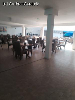 [P04] O parte din restaurant » foto by Teodor17
 - 
<span class="allrVoted glyphicon glyphicon-heart hidden" id="av1531774"></span>
<a class="m-l-10 hidden" id="sv1531774" onclick="voting_Foto_DelVot(,1531774,820)" role="button">șterge vot <span class="glyphicon glyphicon-remove"></span></a>
<a id="v91531774" class=" c-red"  onclick="voting_Foto_SetVot(1531774)" role="button"><span class="glyphicon glyphicon-heart-empty"></span> <b>LIKE</b> = Votează poza</a> <img class="hidden"  id="f1531774W9" src="/imagini/loader.gif" border="0" /><span class="AjErrMes hidden" id="e1531774ErM"></span>