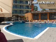 [P14] Hotel Saturn-piscina pentru adulti, cu un podulet deasupra-deliciul copiilor, si la dreapta piscina mica-rotunda » foto by krisztike
 - 
<span class="allrVoted glyphicon glyphicon-heart hidden" id="av306776"></span>
<a class="m-l-10 hidden" id="sv306776" onclick="voting_Foto_DelVot(,306776,850)" role="button">șterge vot <span class="glyphicon glyphicon-remove"></span></a>
<a id="v9306776" class=" c-red"  onclick="voting_Foto_SetVot(306776)" role="button"><span class="glyphicon glyphicon-heart-empty"></span> <b>LIKE</b> = Votează poza</a> <img class="hidden"  id="f306776W9" src="/imagini/loader.gif" border="0" /><span class="AjErrMes hidden" id="e306776ErM"></span>