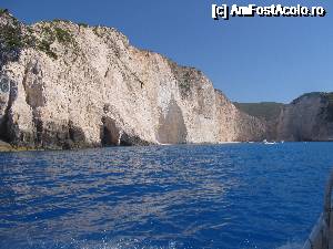 [P73] Zakynthos- Navagio » foto by luciaoradea
 - 
<span class="allrVoted glyphicon glyphicon-heart hidden" id="av684230"></span>
<a class="m-l-10 hidden" id="sv684230" onclick="voting_Foto_DelVot(,684230,872)" role="button">șterge vot <span class="glyphicon glyphicon-remove"></span></a>
<a id="v9684230" class=" c-red"  onclick="voting_Foto_SetVot(684230)" role="button"><span class="glyphicon glyphicon-heart-empty"></span> <b>LIKE</b> = Votează poza</a> <img class="hidden"  id="f684230W9" src="/imagini/loader.gif" border="0" /><span class="AjErrMes hidden" id="e684230ErM"></span>