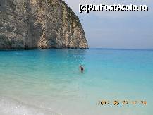 [P24] baie la navagio, apa cam rece dar asta e » foto by lilianaooo
 - 
<span class="allrVoted glyphicon glyphicon-heart hidden" id="av325476"></span>
<a class="m-l-10 hidden" id="sv325476" onclick="voting_Foto_DelVot(,325476,872)" role="button">șterge vot <span class="glyphicon glyphicon-remove"></span></a>
<a id="v9325476" class=" c-red"  onclick="voting_Foto_SetVot(325476)" role="button"><span class="glyphicon glyphicon-heart-empty"></span> <b>LIKE</b> = Votează poza</a> <img class="hidden"  id="f325476W9" src="/imagini/loader.gif" border="0" /><span class="AjErrMes hidden" id="e325476ErM"></span>