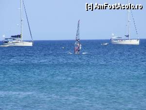 [P09] Windsurfing la Keri Beach » foto by yarine
 - 
<span class="allrVoted glyphicon glyphicon-heart hidden" id="av358269"></span>
<a class="m-l-10 hidden" id="sv358269" onclick="voting_Foto_DelVot(,358269,872)" role="button">șterge vot <span class="glyphicon glyphicon-remove"></span></a>
<a id="v9358269" class=" c-red"  onclick="voting_Foto_SetVot(358269)" role="button"><span class="glyphicon glyphicon-heart-empty"></span> <b>LIKE</b> = Votează poza</a> <img class="hidden"  id="f358269W9" src="/imagini/loader.gif" border="0" /><span class="AjErrMes hidden" id="e358269ErM"></span>