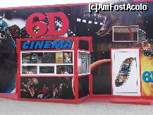 [P16] Cinematograful 6D din Nisipurile de Aur, destul de aproape de hotelul Viva » foto by alex1968
 - 
<span class="allrVoted glyphicon glyphicon-heart hidden" id="av243282"></span>
<a class="m-l-10 hidden" id="sv243282" onclick="voting_Foto_DelVot(,243282,881)" role="button">șterge vot <span class="glyphicon glyphicon-remove"></span></a>
<a id="v9243282" class=" c-red"  onclick="voting_Foto_SetVot(243282)" role="button"><span class="glyphicon glyphicon-heart-empty"></span> <b>LIKE</b> = Votează poza</a> <img class="hidden"  id="f243282W9" src="/imagini/loader.gif" border="0" /><span class="AjErrMes hidden" id="e243282ErM"></span>