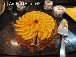 [P12] Model de tort - HVD Viva Club - Nisipurile de Aur.  » foto by tata123 🔱
 - 
<span class="allrVoted glyphicon glyphicon-heart hidden" id="av871145"></span>
<a class="m-l-10 hidden" id="sv871145" onclick="voting_Foto_DelVot(,871145,881)" role="button">șterge vot <span class="glyphicon glyphicon-remove"></span></a>
<a id="v9871145" class=" c-red"  onclick="voting_Foto_SetVot(871145)" role="button"><span class="glyphicon glyphicon-heart-empty"></span> <b>LIKE</b> = Votează poza</a> <img class="hidden"  id="f871145W9" src="/imagini/loader.gif" border="0" /><span class="AjErrMes hidden" id="e871145ErM"></span>