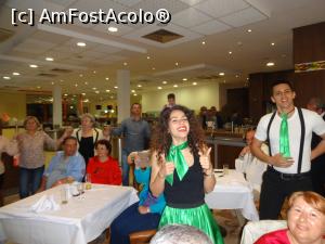 [P12] Entertaiment. Draguta, NU?? Ma invita la discoteca. Acum ca am implinit 5 anisori ?? :) » foto by fanespoitorul
 - 
<span class="allrVoted glyphicon glyphicon-heart hidden" id="av735914"></span>
<a class="m-l-10 hidden" id="sv735914" onclick="voting_Foto_DelVot(,735914,920)" role="button">șterge vot <span class="glyphicon glyphicon-remove"></span></a>
<a id="v9735914" class=" c-red"  onclick="voting_Foto_SetVot(735914)" role="button"><span class="glyphicon glyphicon-heart-empty"></span> <b>LIKE</b> = Votează poza</a> <img class="hidden"  id="f735914W9" src="/imagini/loader.gif" border="0" /><span class="AjErrMes hidden" id="e735914ErM"></span>